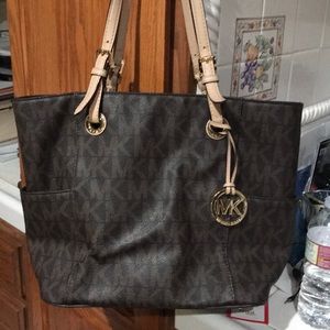 Michael Kors purse